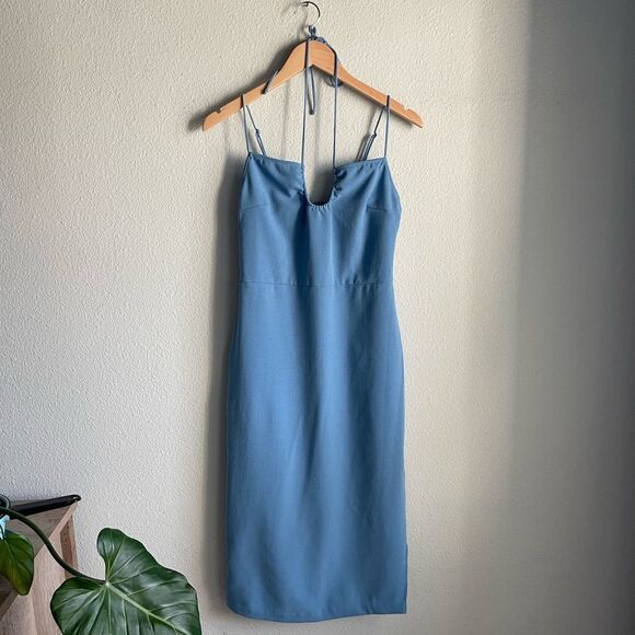 Abercrombie & Fitch Strappy Halter Keyhole Midi Dress in Blue - Picture 5 of 12